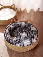 Handmade Vine Woven Cat Nest - 100% Cotton Detachable Four Seasons Bed