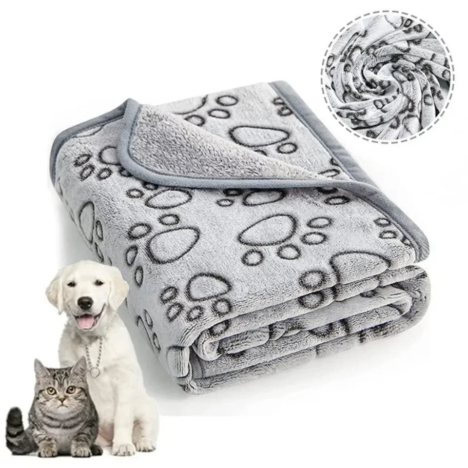 Pet Blanket Warm Comfortable Cat Dog Pads Winter Pets Supplies Cutting Flower Footprints Pet Mat Machine Washable Soft Blanket