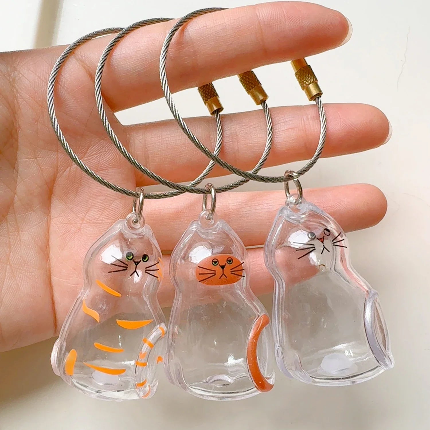 Transparent Cat Hair Storage Keychain Pendant Pet Fur Keepsake Memorial Souvenir for Backpack Bag Car Key Ginger Cat Lover Gift