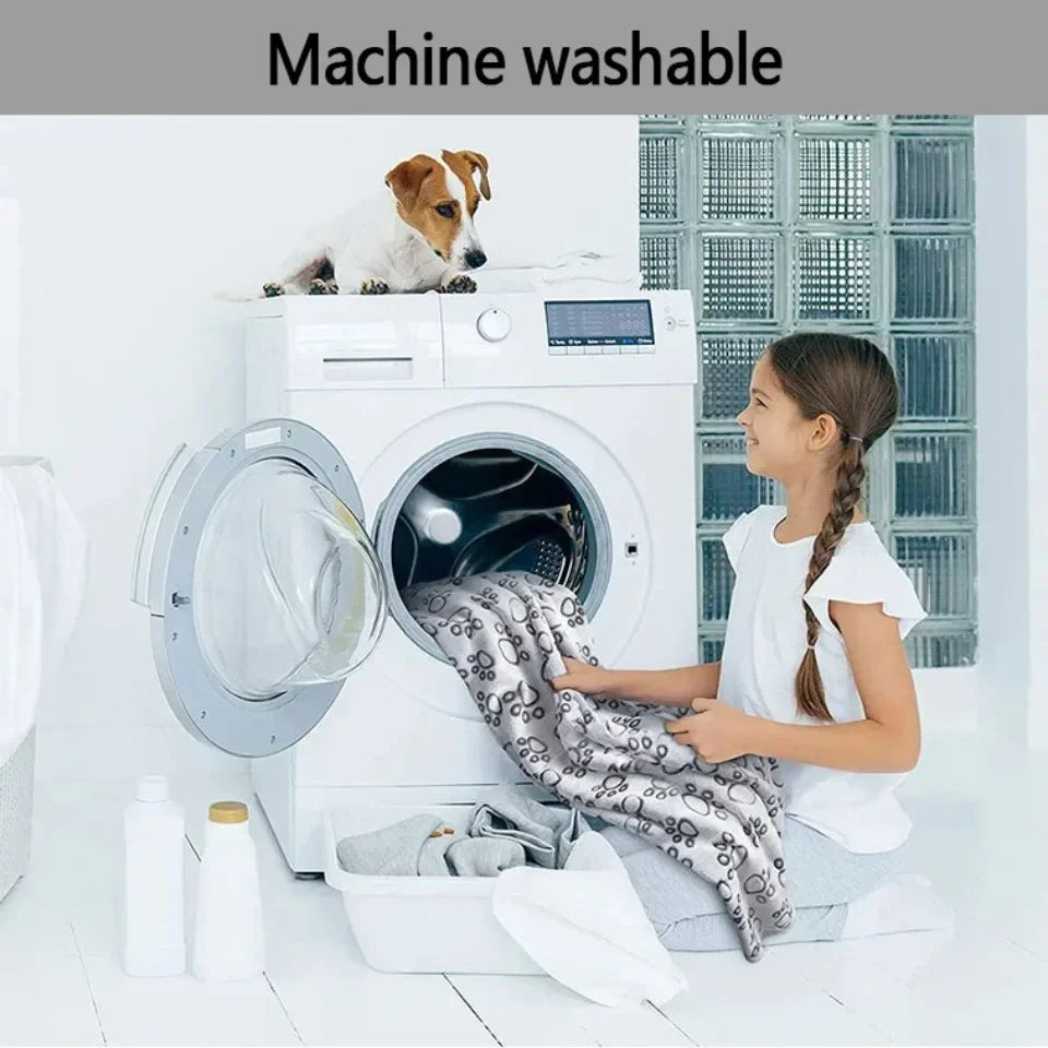 Pet Blanket Warm Comfortable Cat Dog Pads Winter Pets Supplies Cutting Flower Footprints Pet Mat Machine Washable Soft Blanket