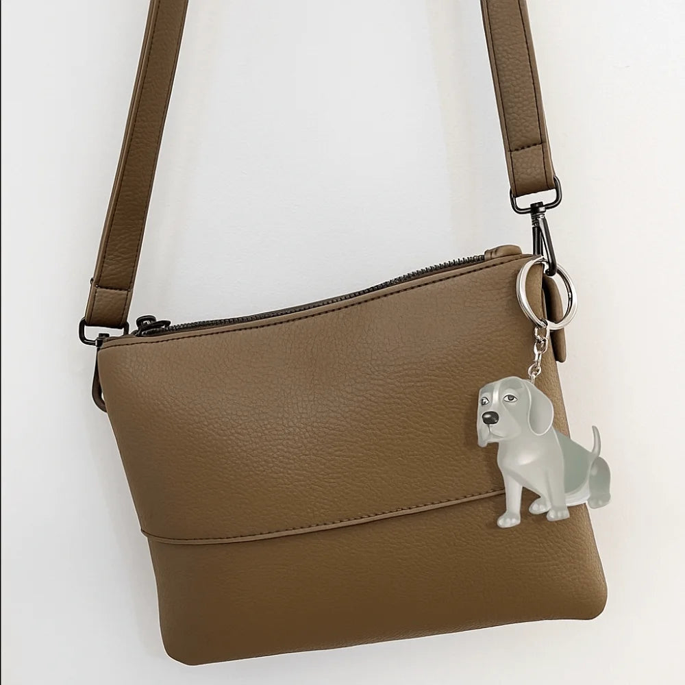 Dog Shape Dog Hair Storage Box Transparent DIY Handmade Pet Hair Keychain Hair Grooming Acrylic Puppy Pendants Jewelry Gift