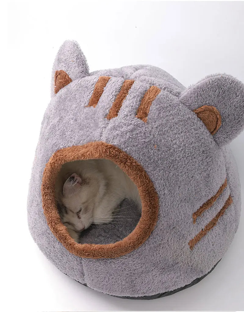 Bear Head Cat Bed - Winter Warm Cave Nest Self Warming Plush House for Cats