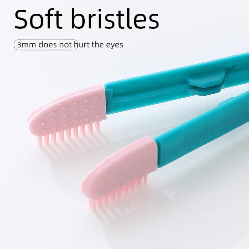 cat eye brush, cat grooming brush, whisker cleaning, pet grooming essentials, silicone cat brush, small dog grooming, Namshira pet care