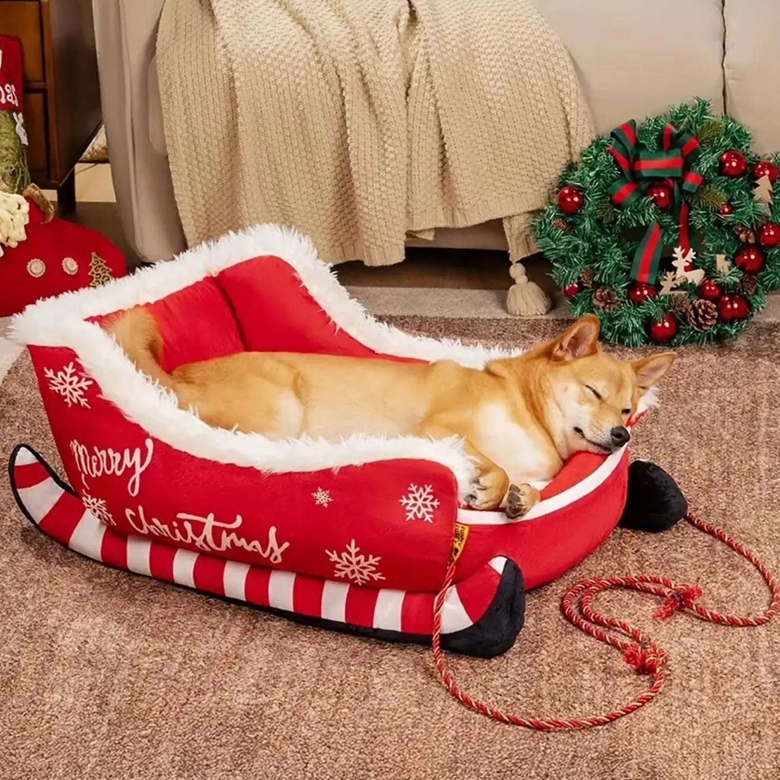 Christmas Sleigh Pet Bed – Warm Washable Dog & Cat Cushion with Non-Slip Base