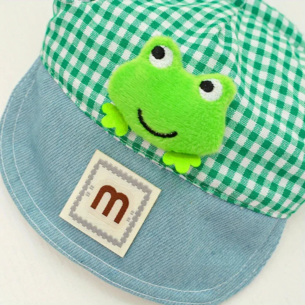 Frog Green Plaid Pet Three-Piece Set - Stylish and Comfortable Outfit for Dogs Includes Hat, Vest, and Pants,Dog Outfit