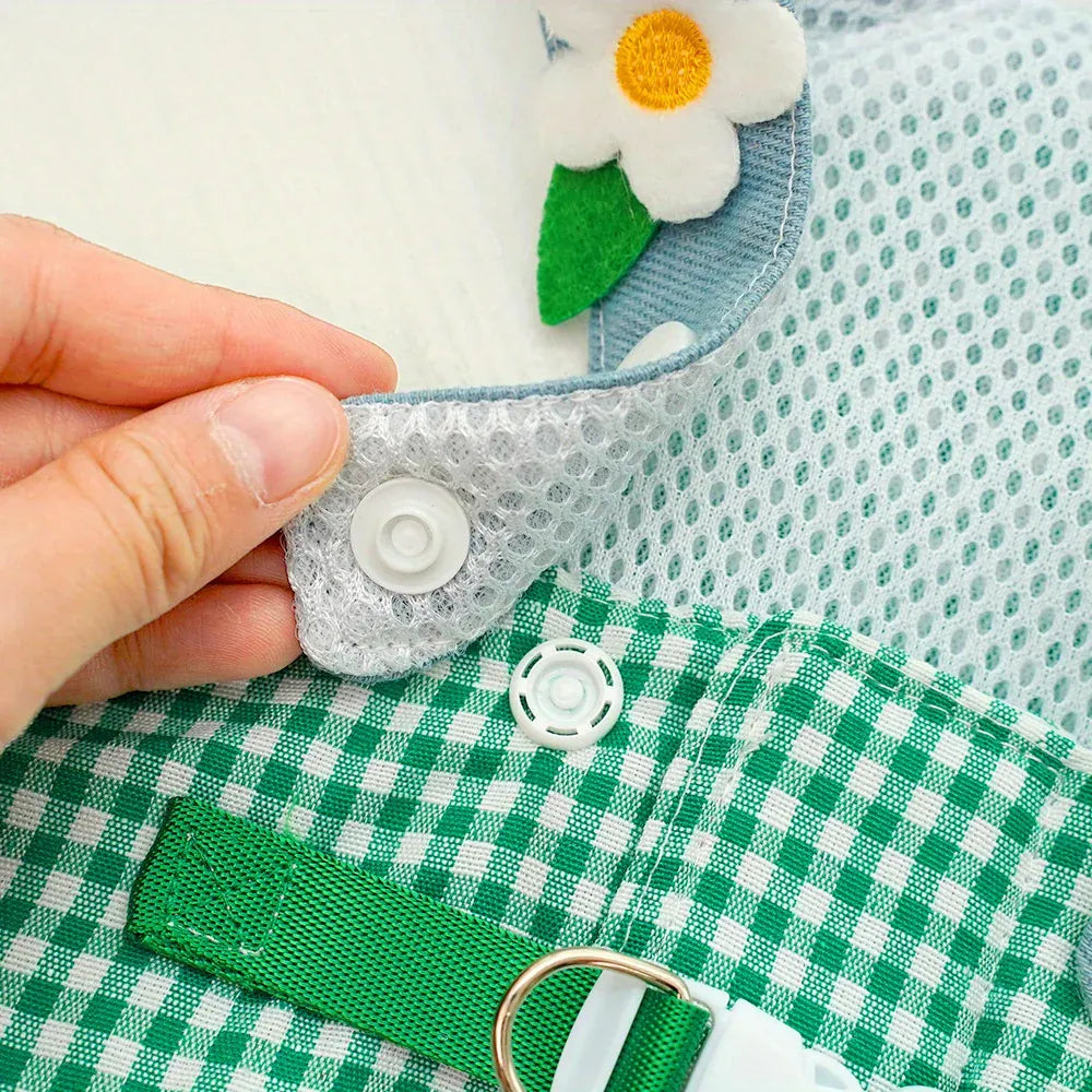 Frog Green Plaid Pet Three-Piece Set - Stylish and Comfortable Outfit for Dogs Includes Hat, Vest, and Pants,Dog Outfit