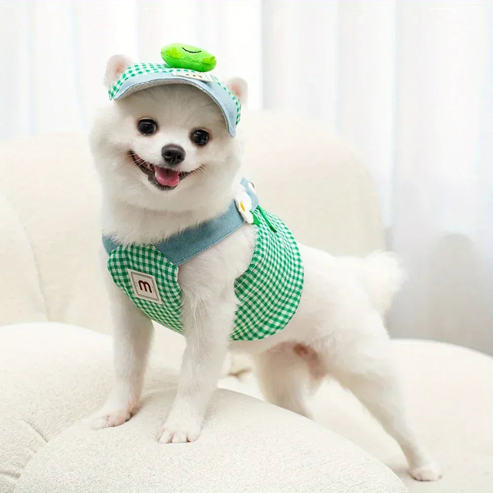 Frog Green Plaid Pet Three-Piece Set - Stylish and Comfortable Outfit for Dogs Includes Hat, Vest, and Pants,Dog Outfit