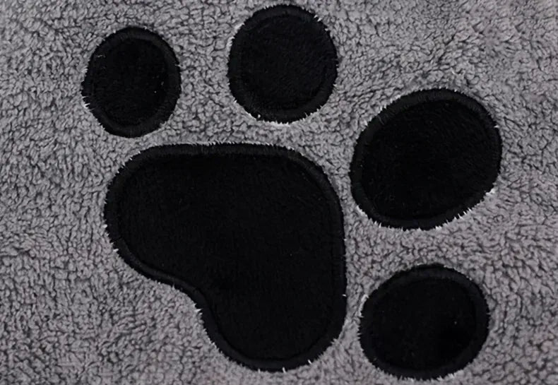 Quick-Dry Pet Bath Gloves – Absorbent Dog & Cat Drying Gloves with Paw Print Design