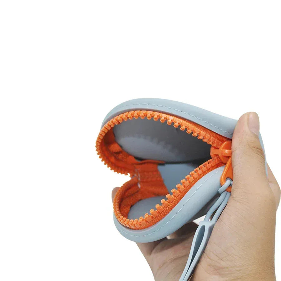 Silicone Dog Training Pouch - Waterproof Treat Bag for Outdoor Training