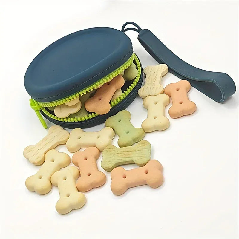 Silicone Dog Training Pouch - Waterproof Treat Bag for Outdoor Training