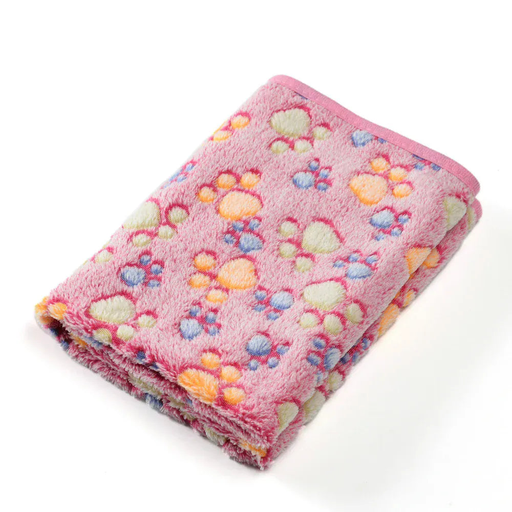 Winter Pet Blanket with Paw Print - Cozy Thicken Fleece Mat for Cats & Dogs